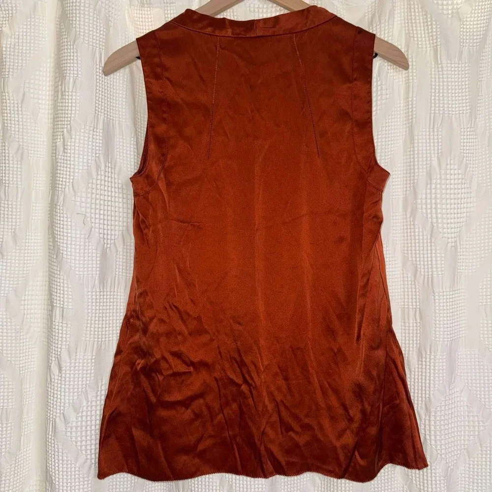 Flawed Tory Burch 100% Silk Blouse Rust Orange Sleeveless V-Neck Luxury Size 8